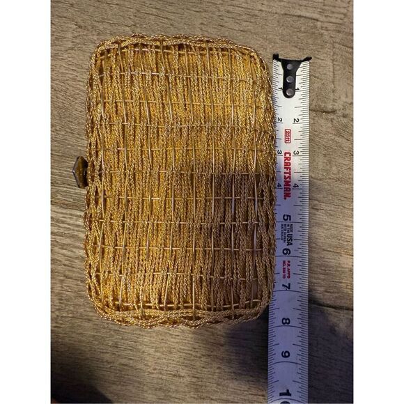 Vintage koret gold metal woven clutch - Picture 7 of 12